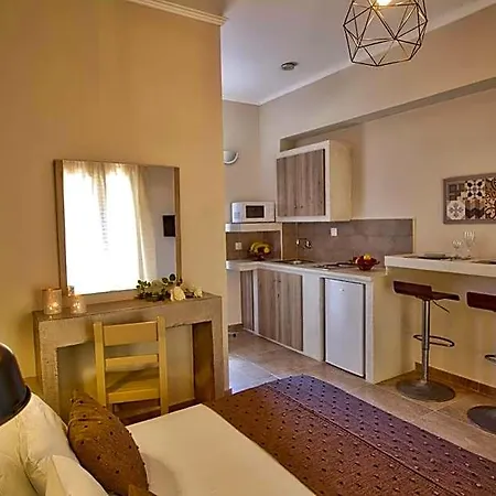 Two Brothers & Apts فندق مدينة زاكينثوس