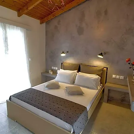 Two Brothers & Apts Hotel 3*